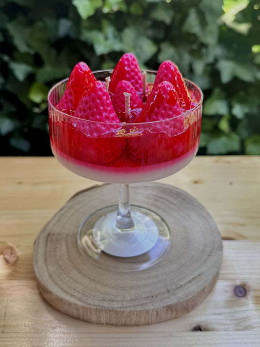 Lumânare Strawberry Panna cotta
